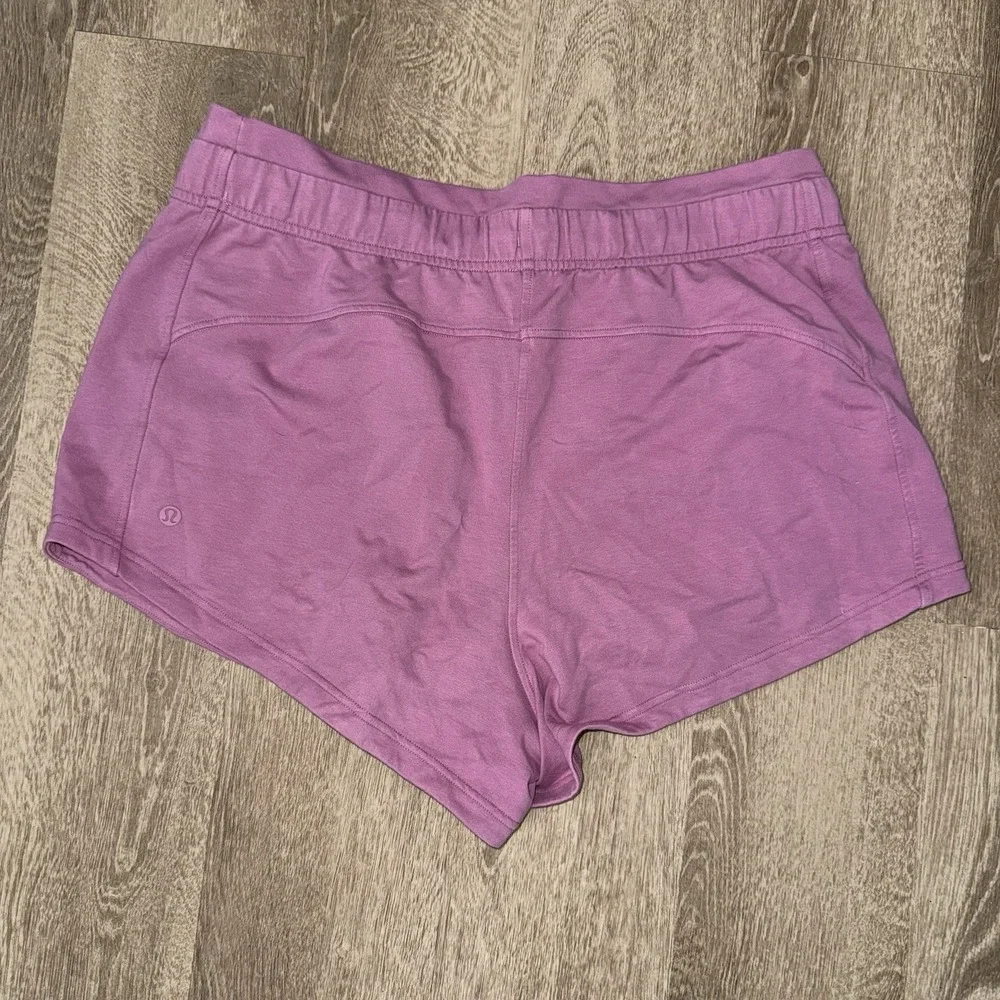 Lululemon Inner Glow High Rise 3